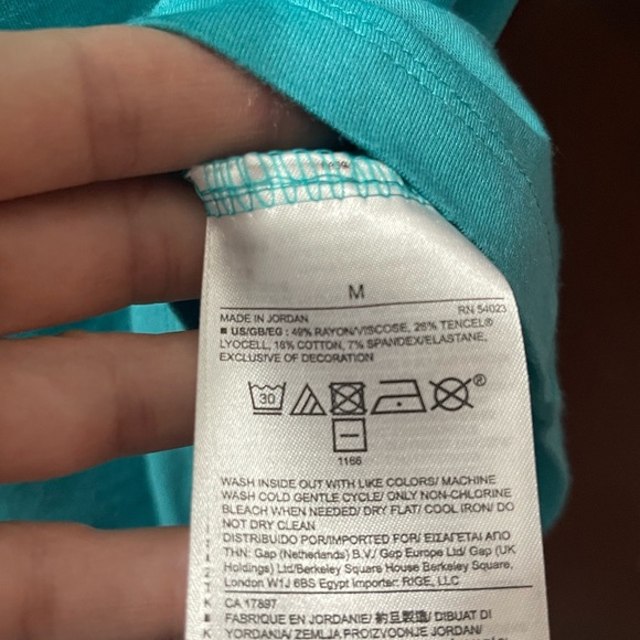 BANANA REPUBLIC LUXE-TOUCH TANK Size M - Picture 9 of 10